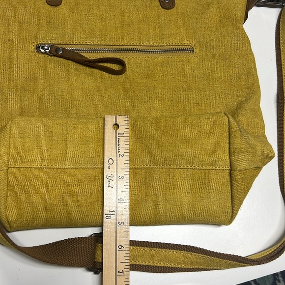 DaVan Design Canvas Tote Bag with Adjustable Crossbody Strap Yellow Like New! - Picture 8 of 10